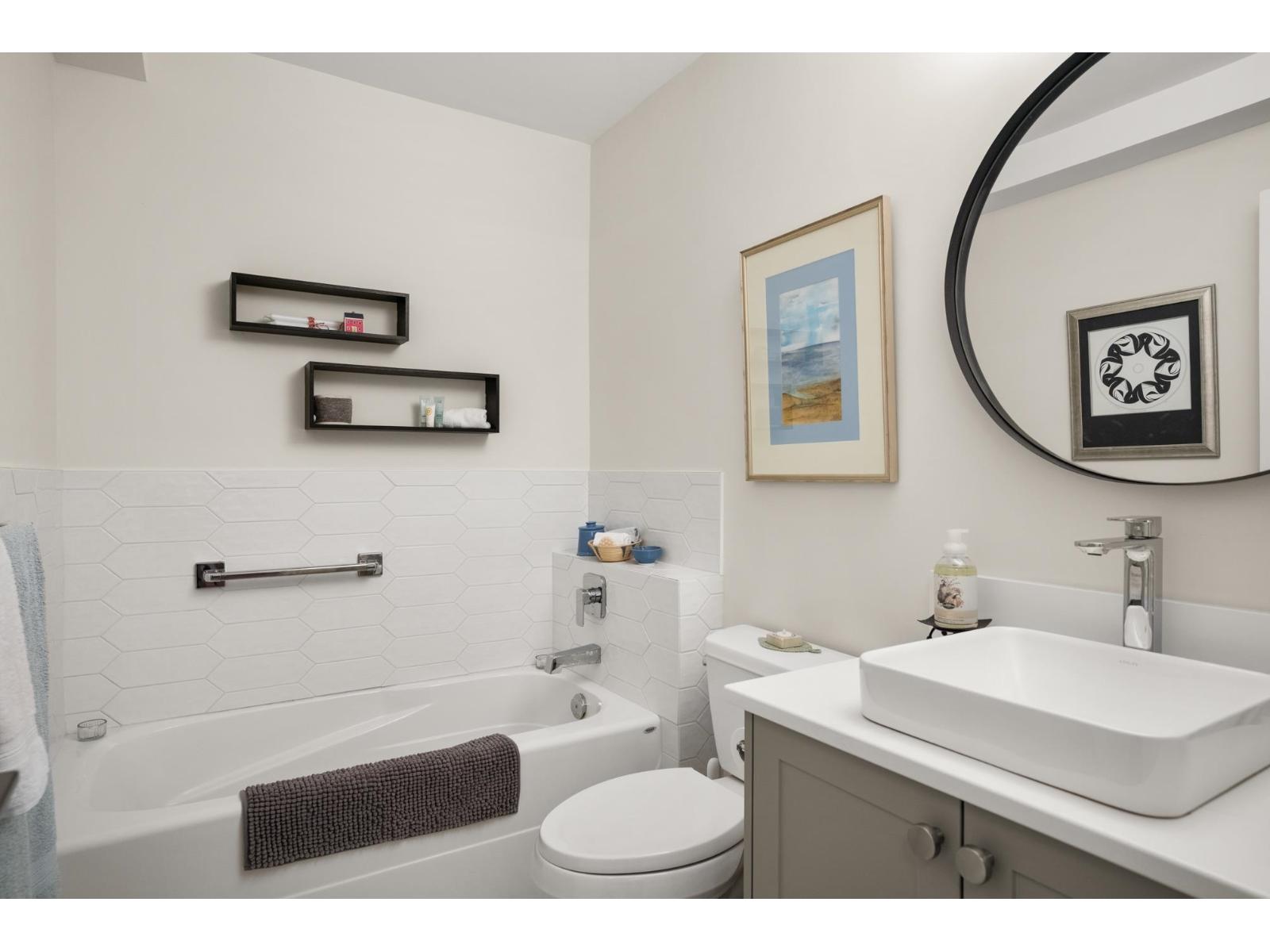 317 31930 Old Yale Road, Abbotsford, British Columbia  V2T 2C7 - Photo 16 - R3097923