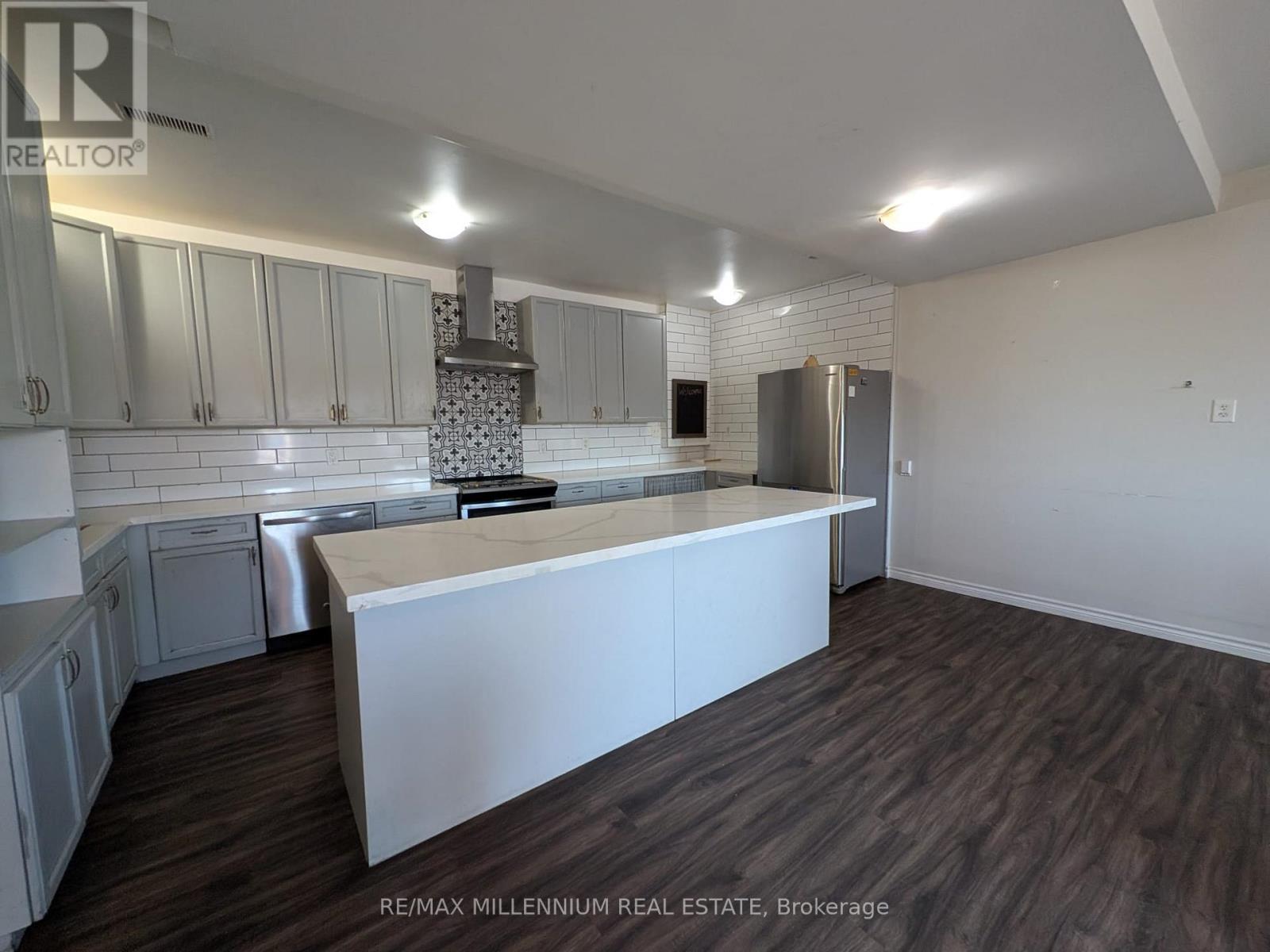 225 Grand River Avenue, Brantford, Ontario  N3T 4Y3 - Photo 11 - X12871248