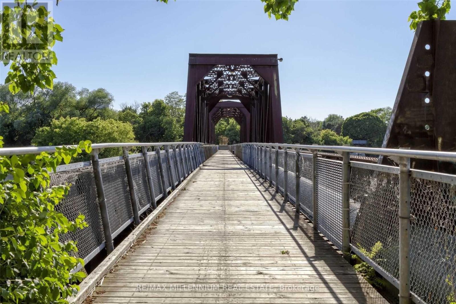 225 Grand River Avenue, Brantford, Ontario  N3T 4Y3 - Photo 26 - X12871248