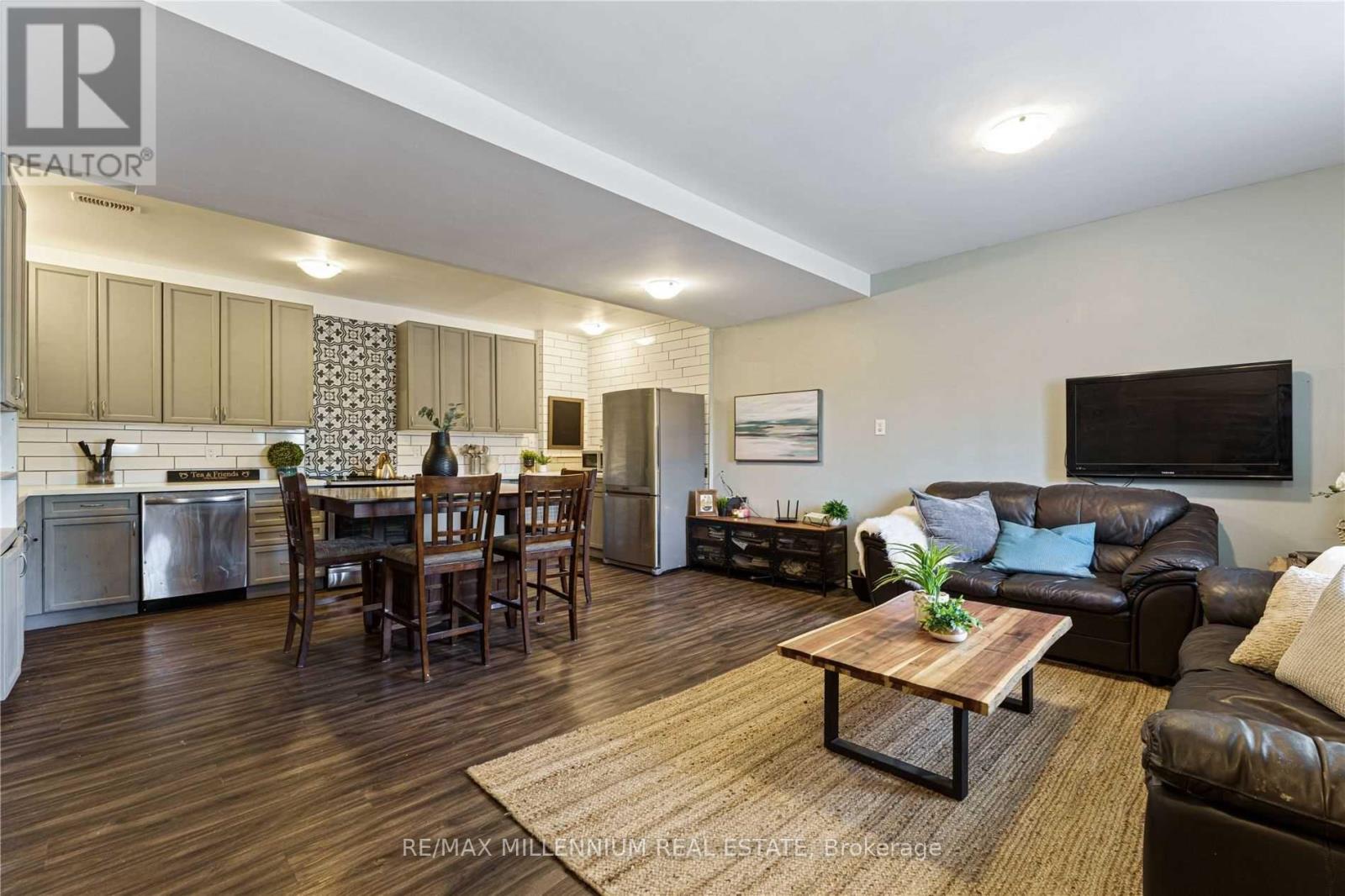 225 Grand River Avenue, Brantford, Ontario  N3T 4Y3 - Photo 5 - X12871248