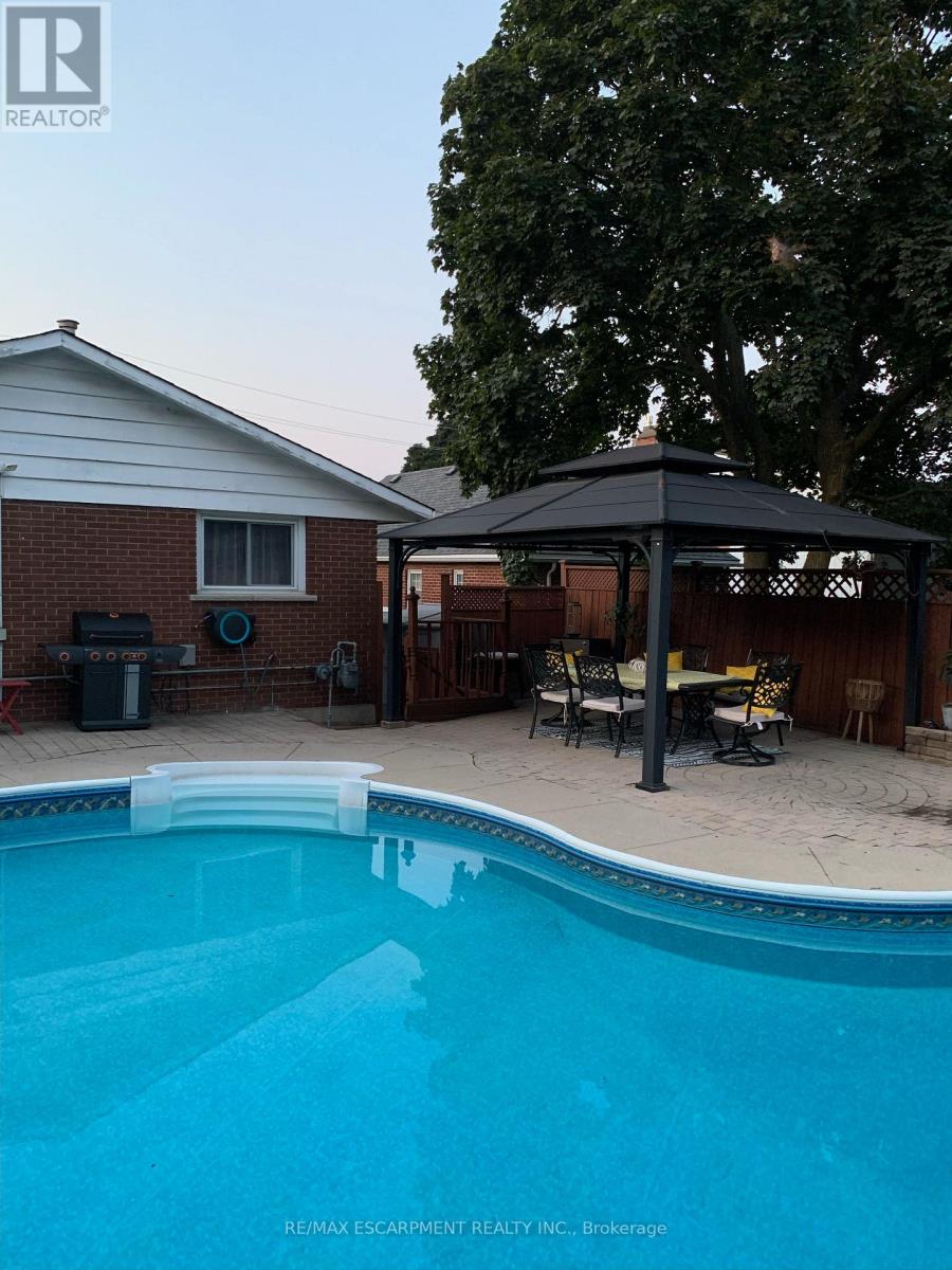 111 First Avenue, Cambridge, Ontario  N1S 2B5 - Photo 34 - X12871278