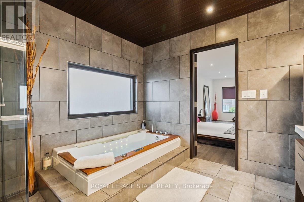 137 New Lakeshore Road, Norfolk, Ontario  N0A 1N3 - Photo 30 - X12871316