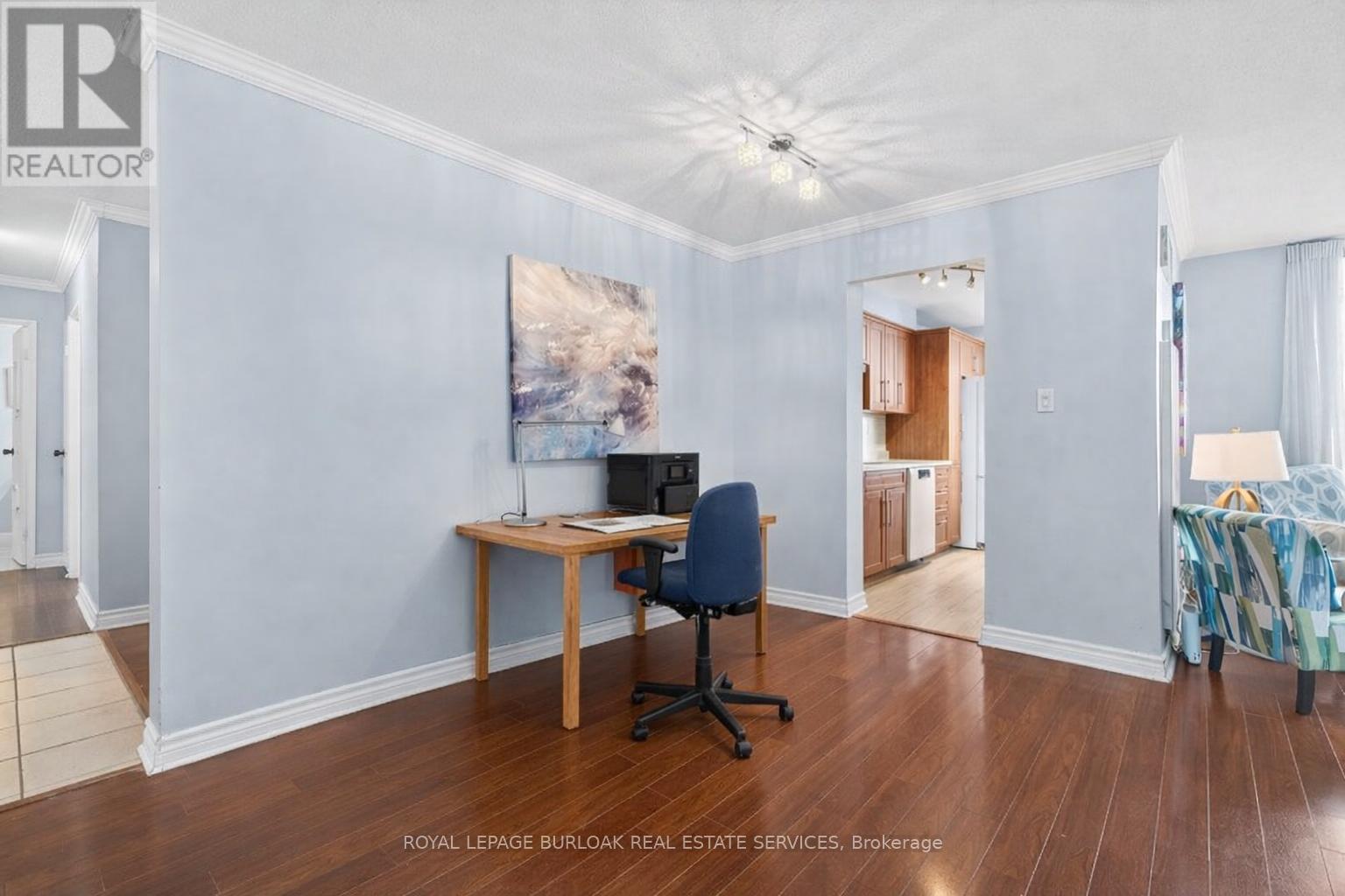 704 - 1425 Ghent Avenue, Burlington, Ontario  L7X 1S5 - Photo 10 - W12866846