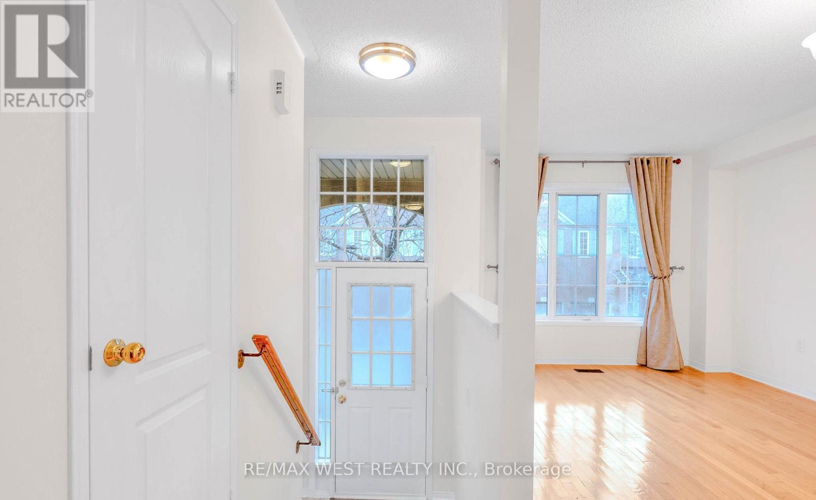 182 - 5530 Glen Erin Drive, Mississauga, Ontario  L5M 6E8 - Photo 7 - W12796648