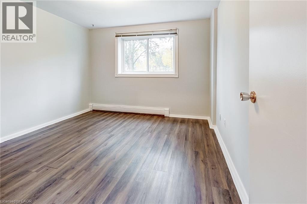 371 Dale Crescent Unit# 9, Waterloo, Ontario  N2J 3Y6 - Photo 11 - 40811460