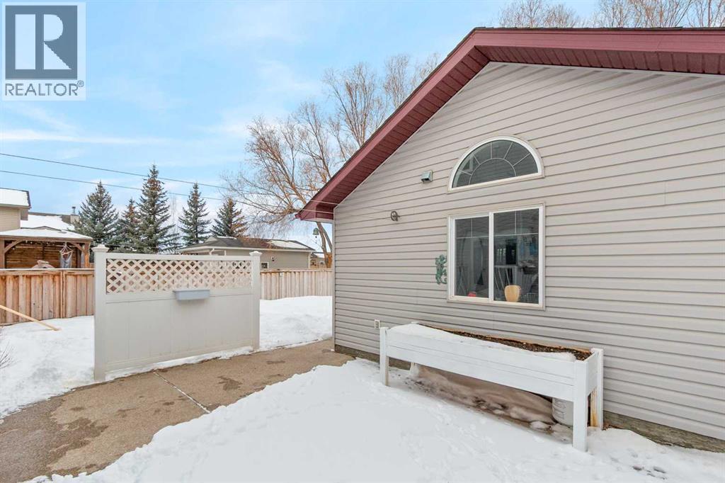 808 Stonehaven Drive, Carstairs, Alberta  T0M 0N0 - Photo 34 - A2287162