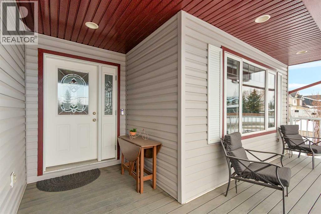 808 Stonehaven Drive, Carstairs, Alberta  T0M 0N0 - Photo 5 - A2287162