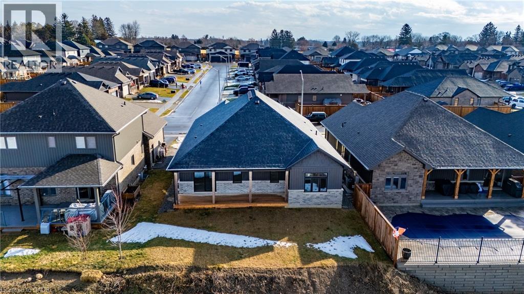 135 Gibbons Street, Waterford, Ontario  N0E 1Y0 - Photo 4 - 40809474