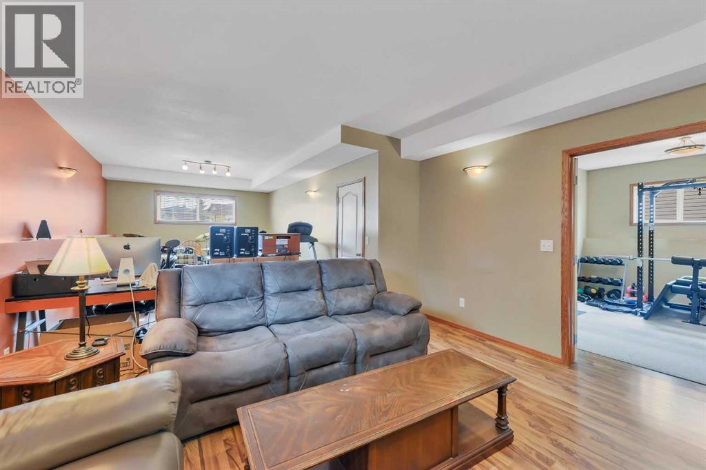 191 Inglewood Drive, Red Deer, Alberta  T4R 3S3 - Photo 25 - A2288562