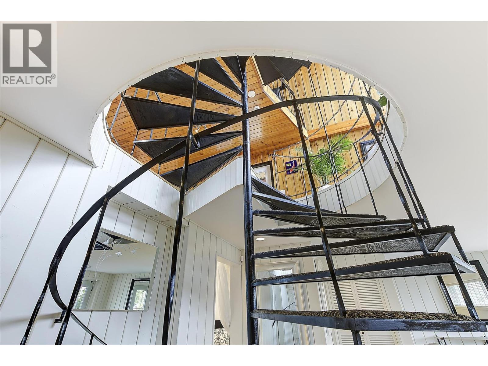 1295 Dehart Road Kelowna, BC V1W4N3_20