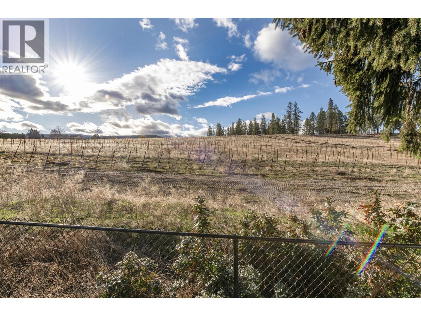 1295 Dehart Road Kelowna, BC V1W4N3_35