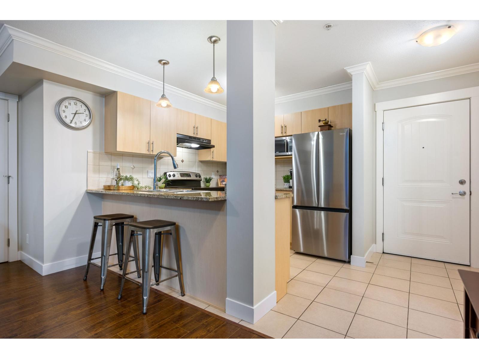 206 17769 57 Avenue, Surrey, British Columbia  V3S 1H1 - Photo 8 - R3097019