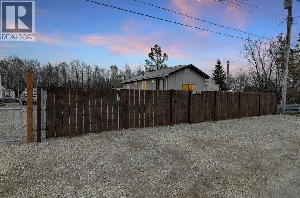 10320 105 Avenue, Hythe, Alberta  T0H 2C0 - Photo 20 - A2285904