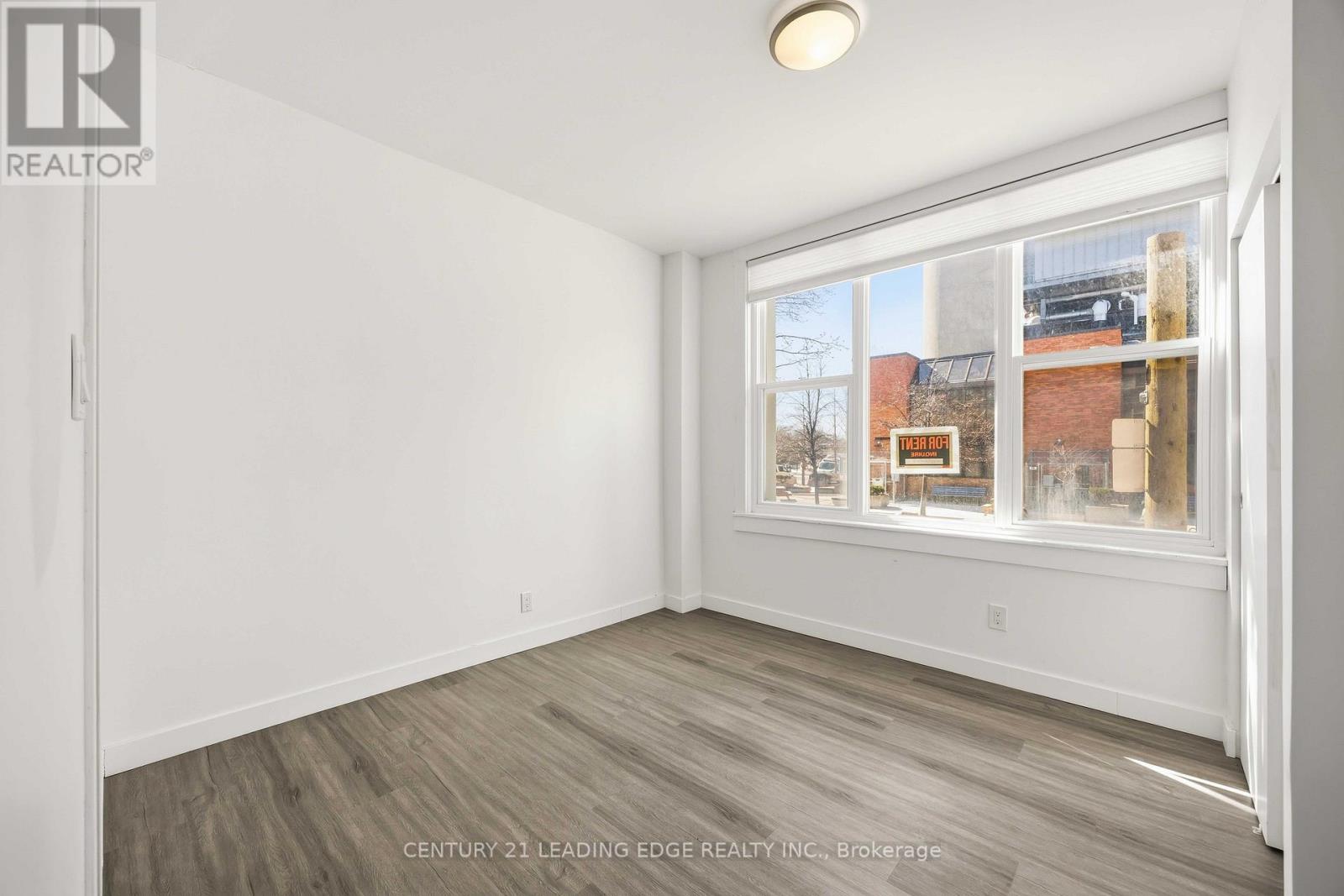 1 - 1a Leonard Avenue, Toronto, Ontario  M5T 2P8 - Photo 23 - C12854440