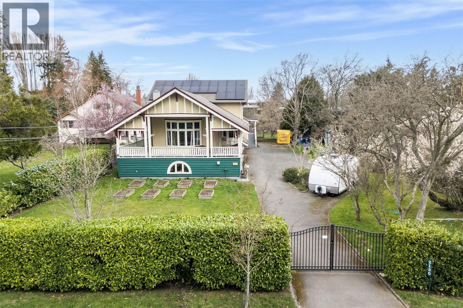 2130 Central Ave, Oak Bay, British Columbia  V8S 2R3 - Photo 4 - 1028470