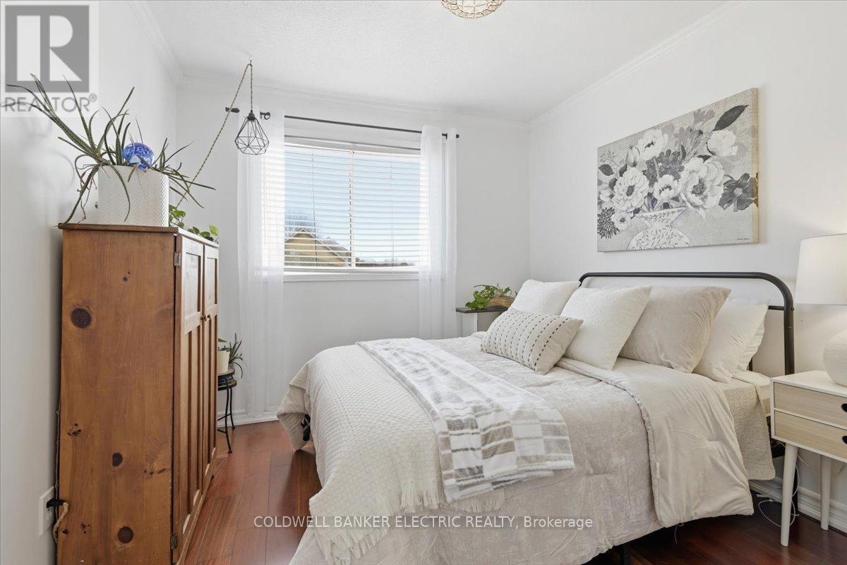 93 Farncomb Crescent, Clarington (Bowmanville), Ontario  L1C 4L9 - Photo 19 - E12871598