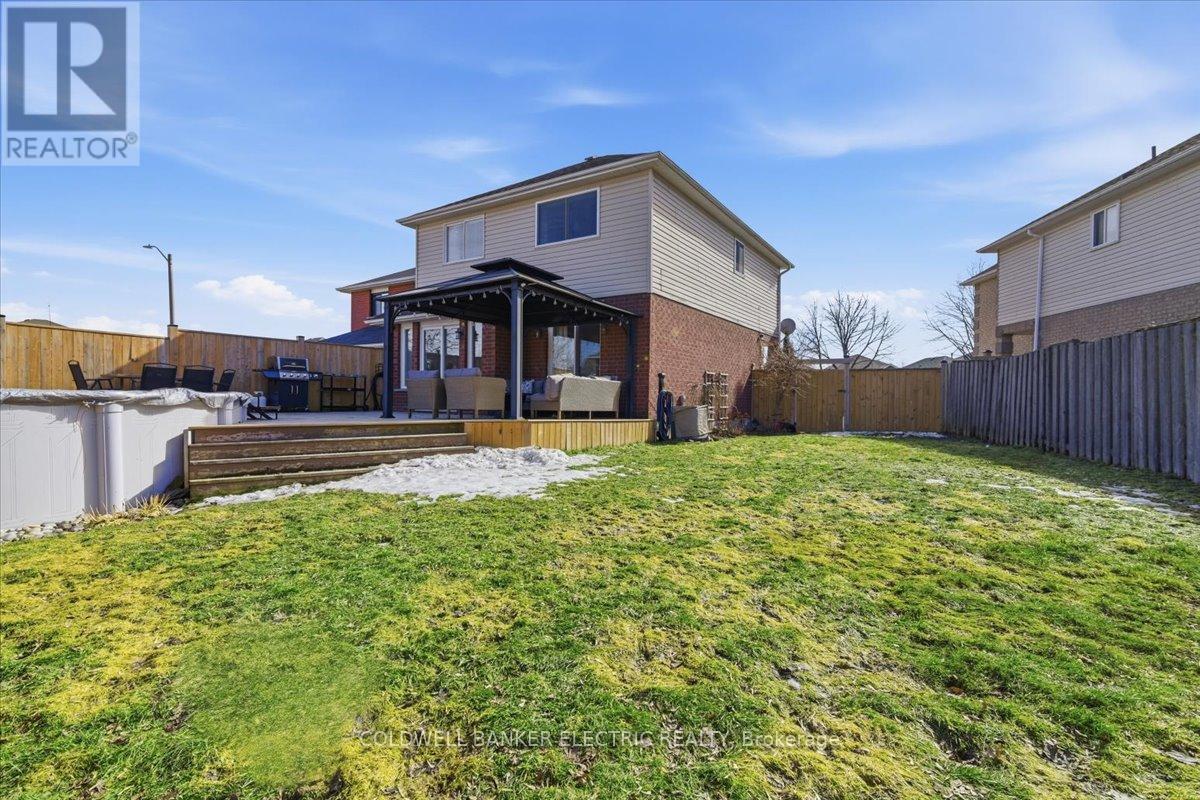 93 Farncomb Crescent, Clarington (Bowmanville), Ontario  L1C 4L9 - Photo 39 - E12871598