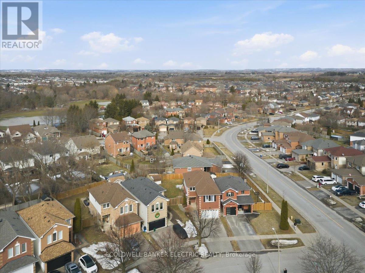 93 Farncomb Crescent, Clarington (Bowmanville), Ontario  L1C 4L9 - Photo 46 - E12871598