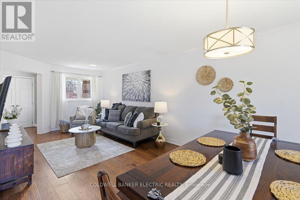 93 Farncomb Crescent, Clarington (Bowmanville), Ontario  L1C 4L9 - Photo 9 - E12871598