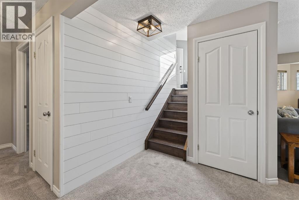 306 West Terrace Place, Cochrane, Alberta  T4C 1S3 - Photo 21 - A2291105