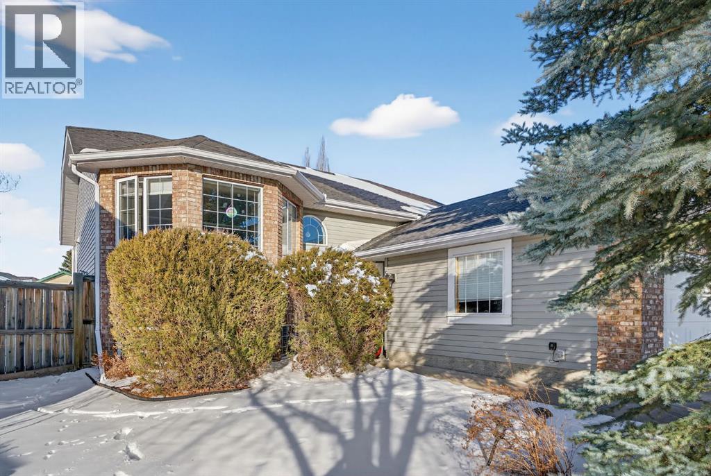 306 West Terrace Place, Cochrane, Alberta  T4C 1S3 - Photo 4 - A2291105