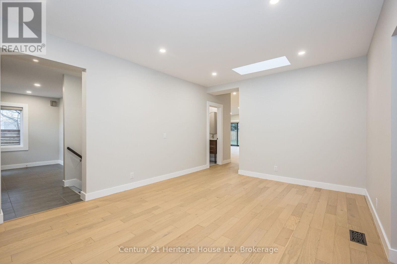 226 Exhibition Street, Guelph, Ontario  N1H 4R5 - Photo 21 - X12871398