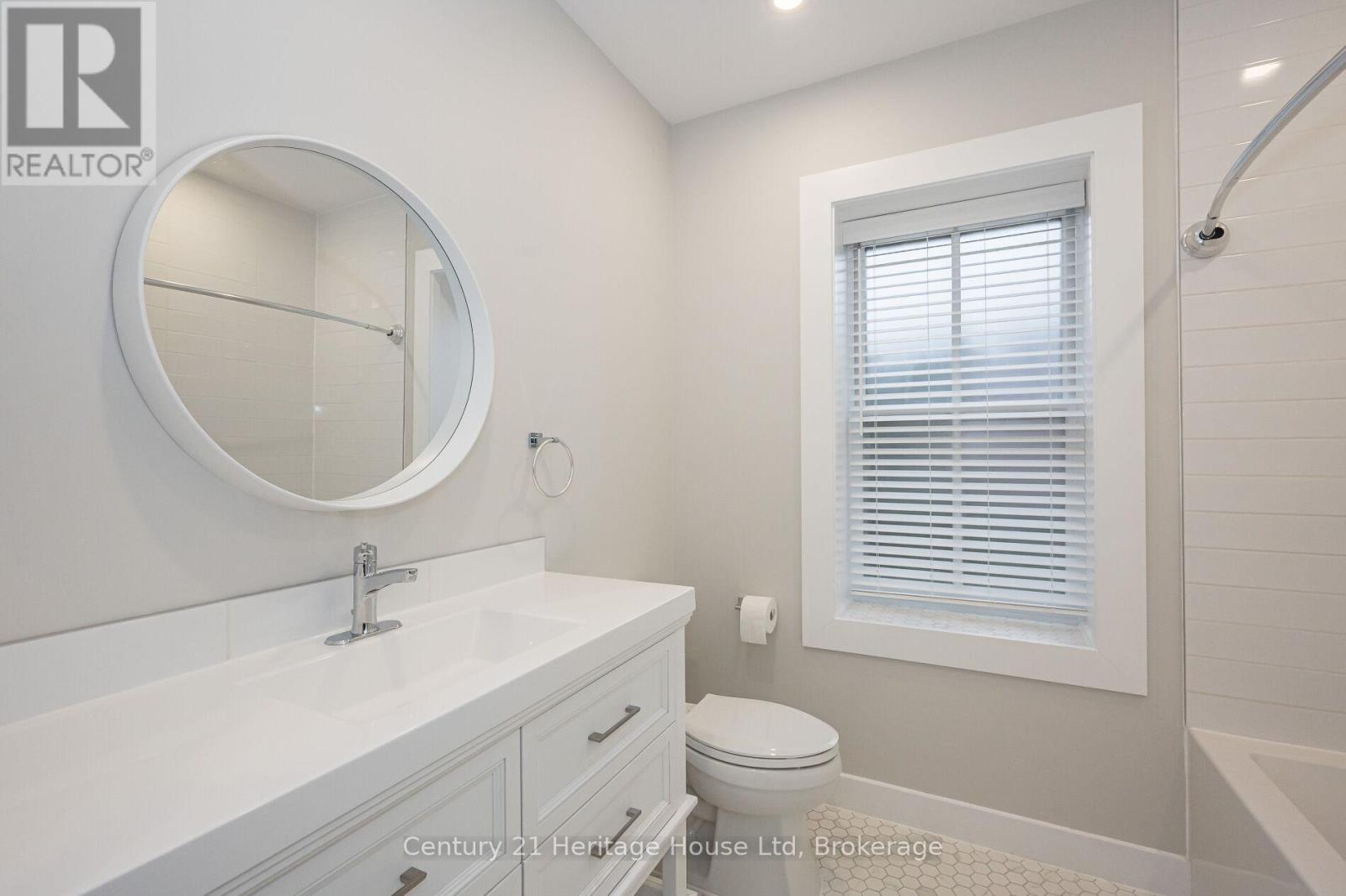 226 Exhibition Street, Guelph, Ontario  N1H 4R5 - Photo 35 - X12871398