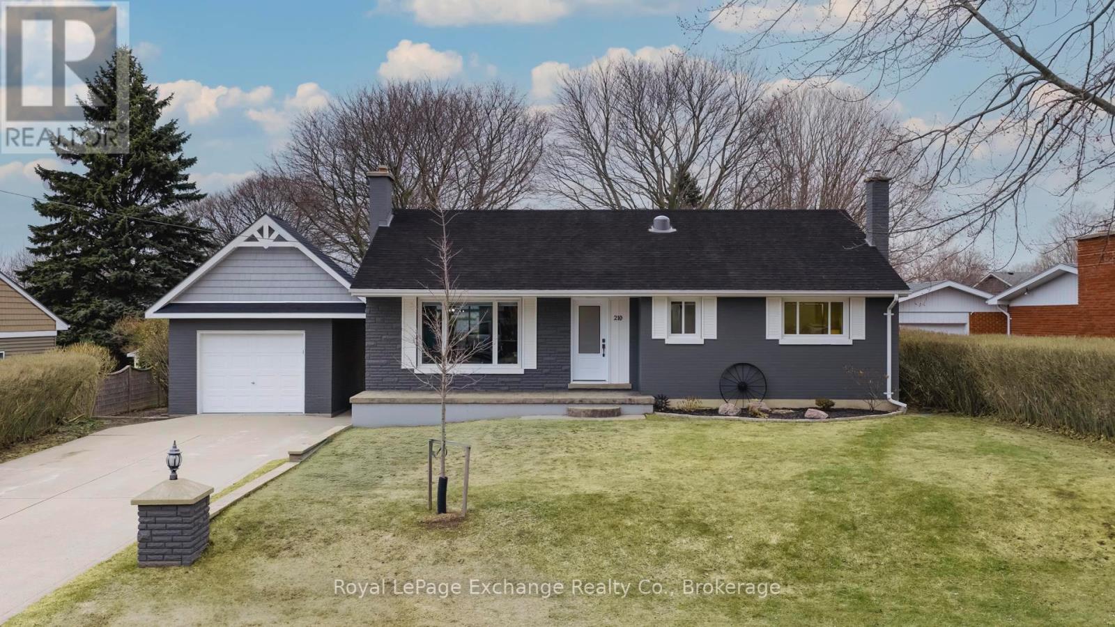 219 KINGSWAY STREET, Kincardine, Ontario