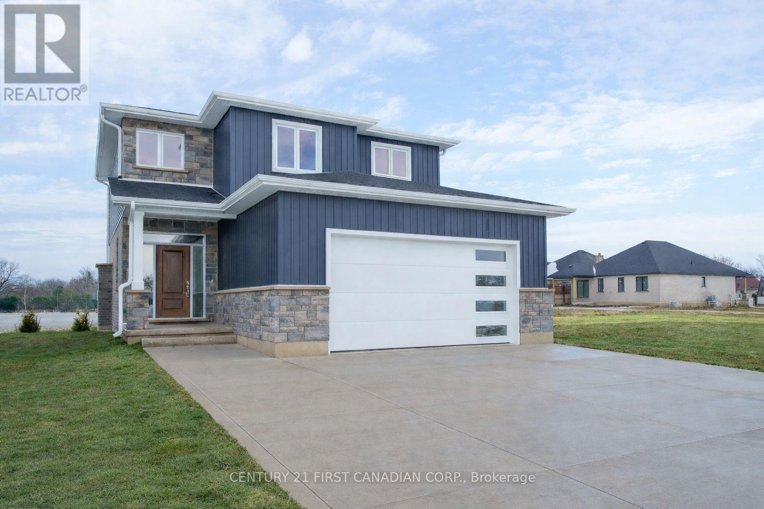 115 ATKINSON STREET, north middlesex (ailsa craig), Ontario