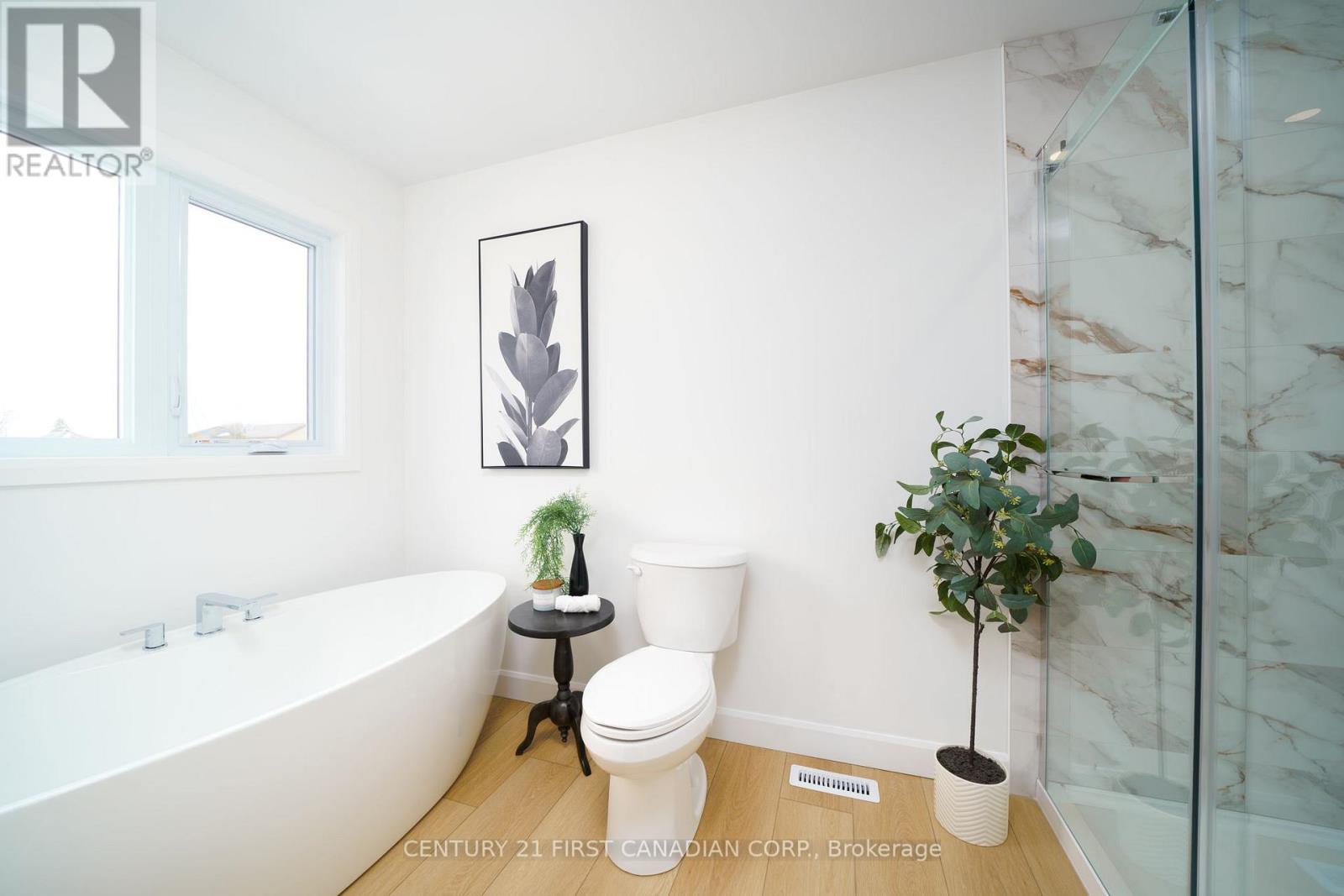 115 Atkinson Street, North Middlesex, Ontario  N0M 1A0 - Photo 18 - X12871378