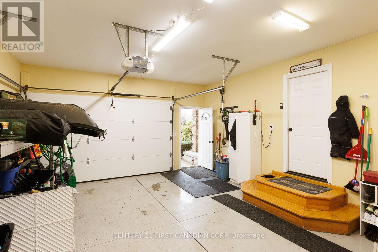 24565 Pioneer Line, West Elgin (West Lorne), Ontario  N0L 2P0 - Photo 29 - X12871606