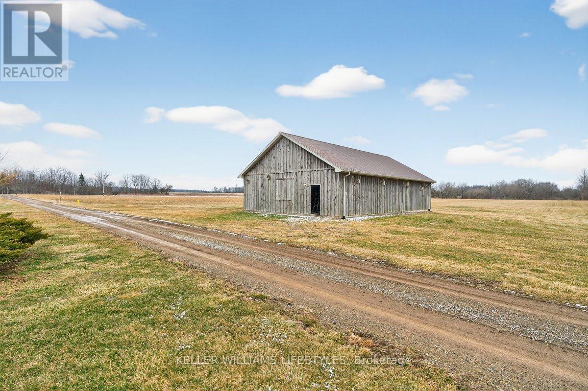 25728 Mcmurchy Line, West Elgin, Ontario  N0L 2P0 - Photo 4 - X12871610