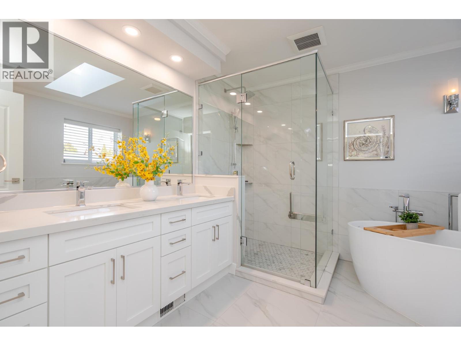 465 Garrett Street, New Westminster, British Columbia  V3L 3S3 - Photo 4 - R3093933