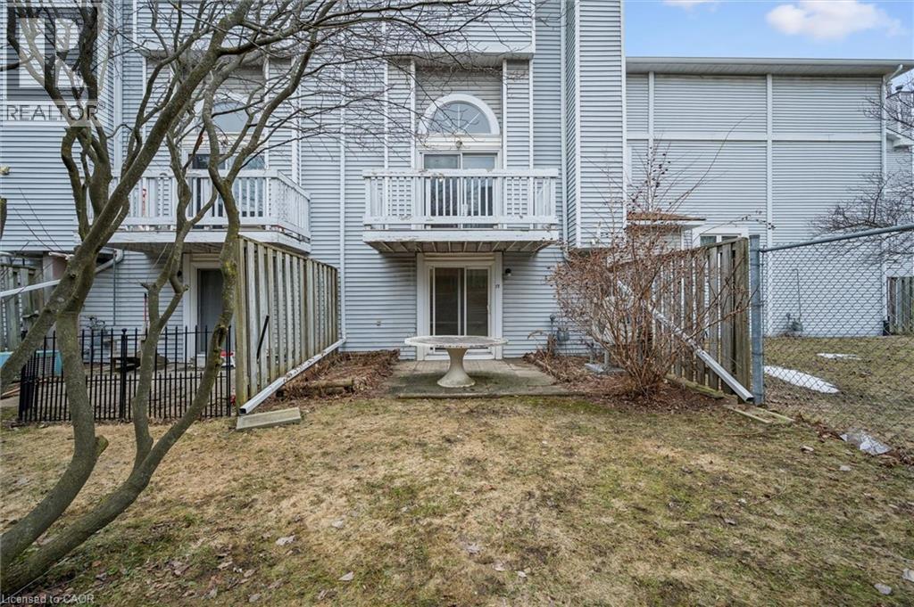 111 Traynor Avenue Unit# 17, Kitchener, Ontario  N2C 2N1 - Photo 35 - 40810952