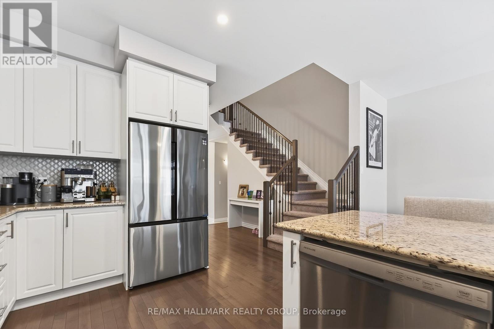 60 Jardiniere Street, Ottawa, Ontario  K2S 2K2 - Photo 23 - X12871396