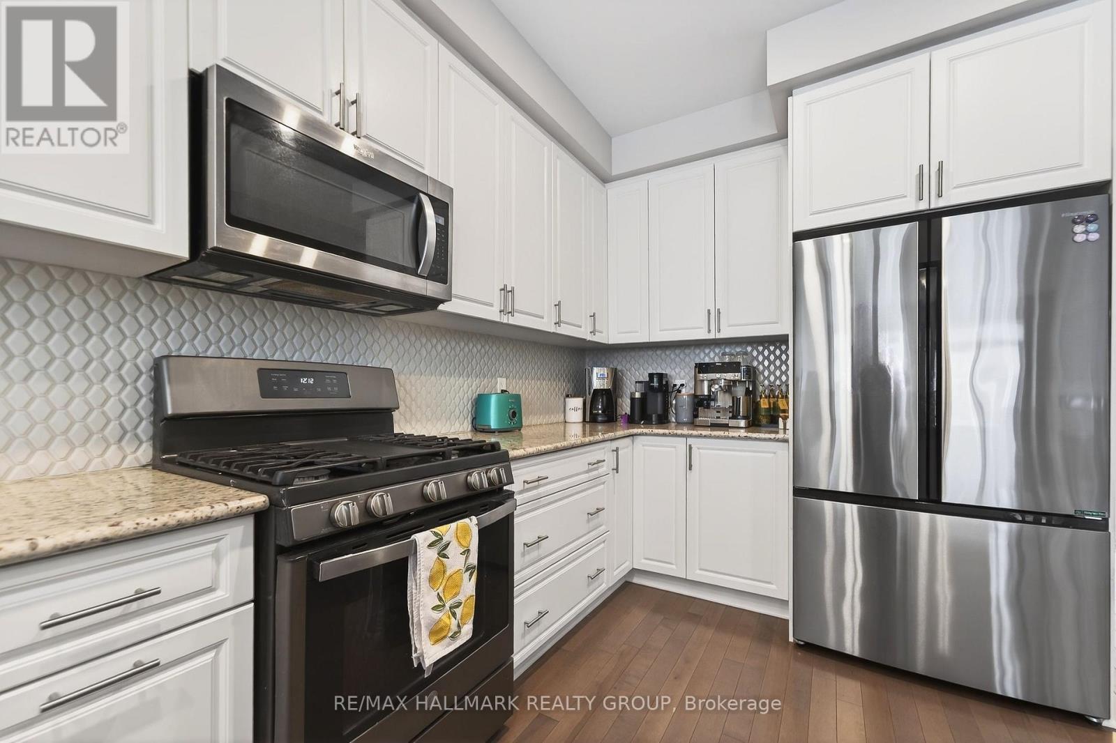 60 Jardiniere Street, Ottawa, Ontario  K2S 2K2 - Photo 24 - X12871396