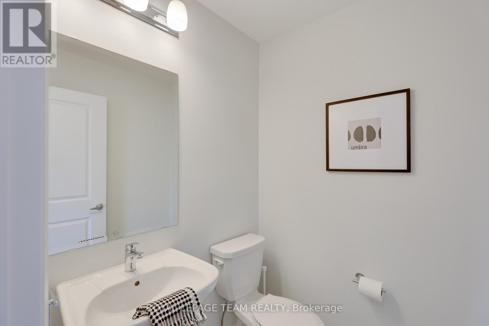 1140 Speedvale Court, Ottawa, Ontario  K2T 0P5 - Photo 13 - X12871468