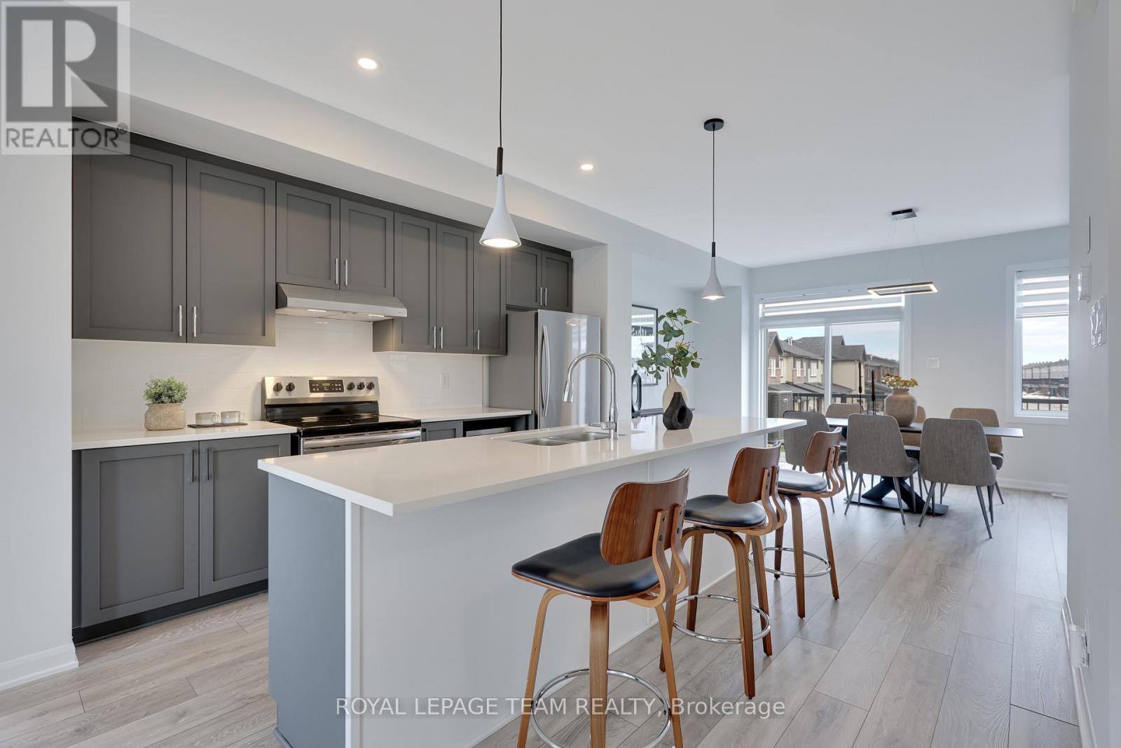 1140 Speedvale Court, Ottawa, Ontario  K2T 0P5 - Photo 14 - X12871468