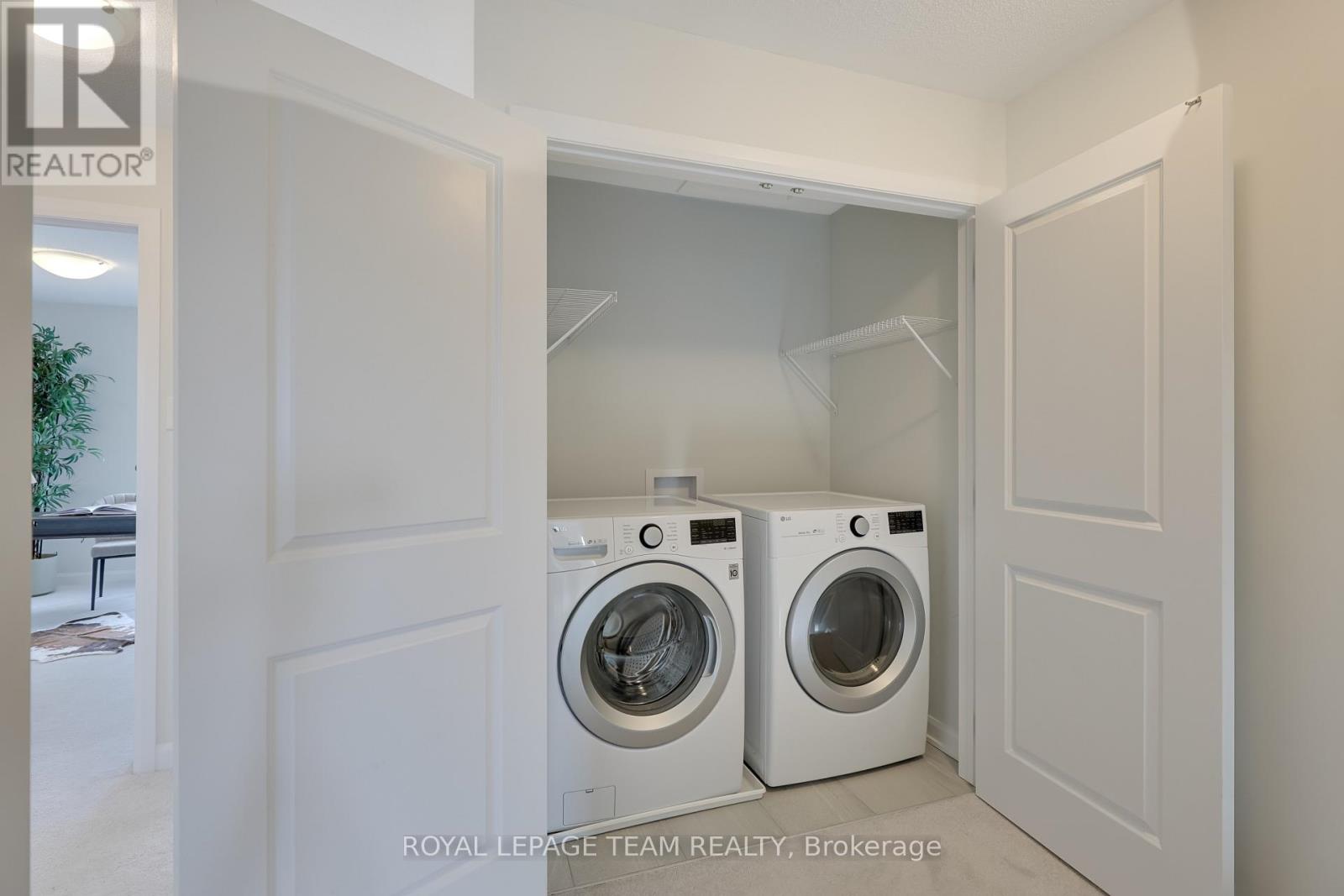 1140 Speedvale Court, Ottawa, Ontario  K2T 0P5 - Photo 31 - X12871468