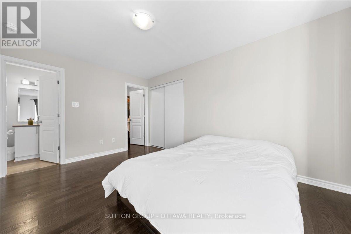 4 - 360 Tribeca Private, Ottawa, Ontario  K2J 4J3 - Photo 13 - X12871524