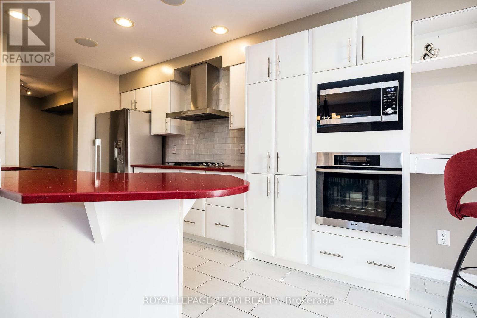 542 Remnor Avenue, Ottawa, Ontario  K2T 0A5 - Photo 10 - X12871536