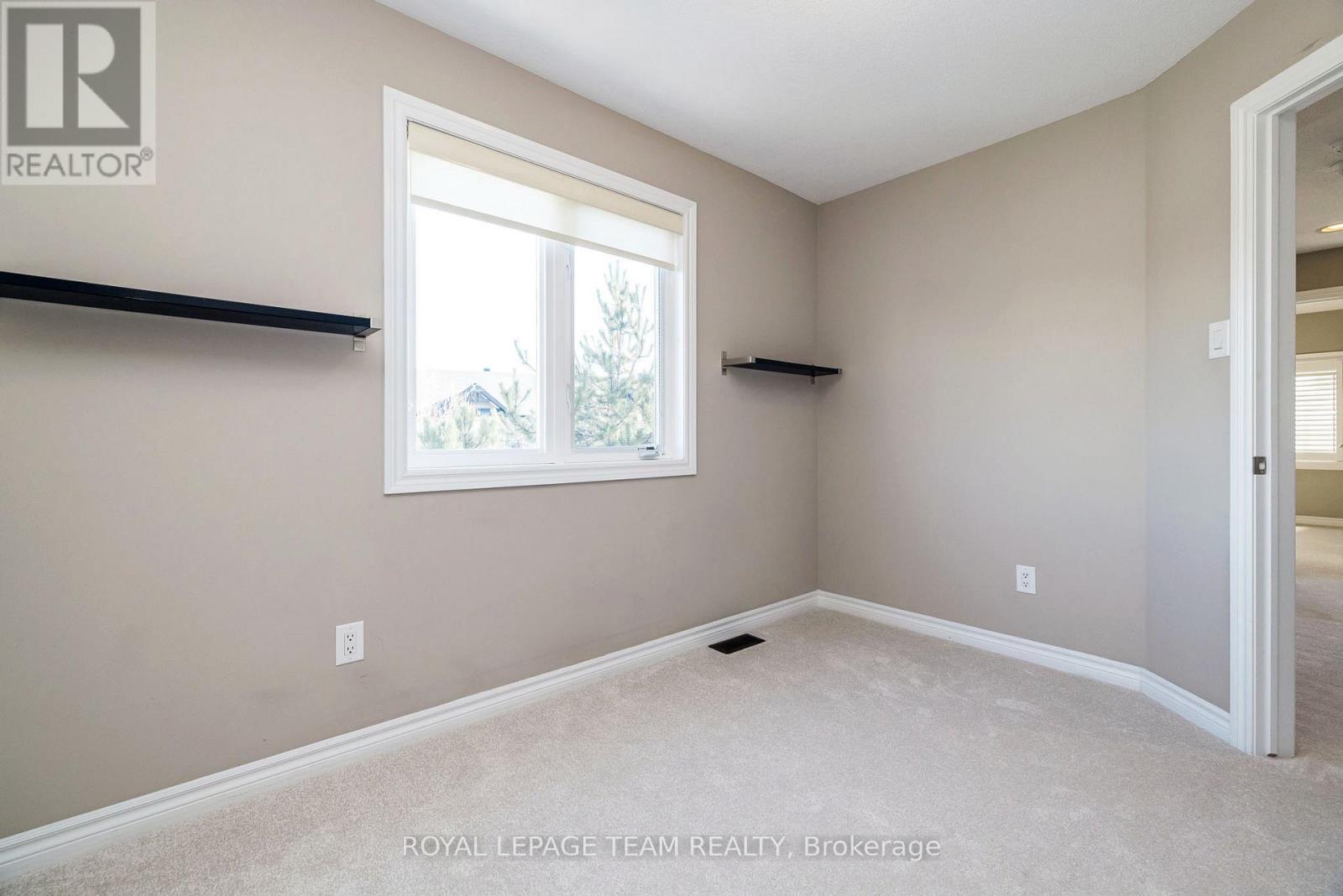 542 Remnor Avenue, Ottawa, Ontario  K2T 0A5 - Photo 21 - X12871536