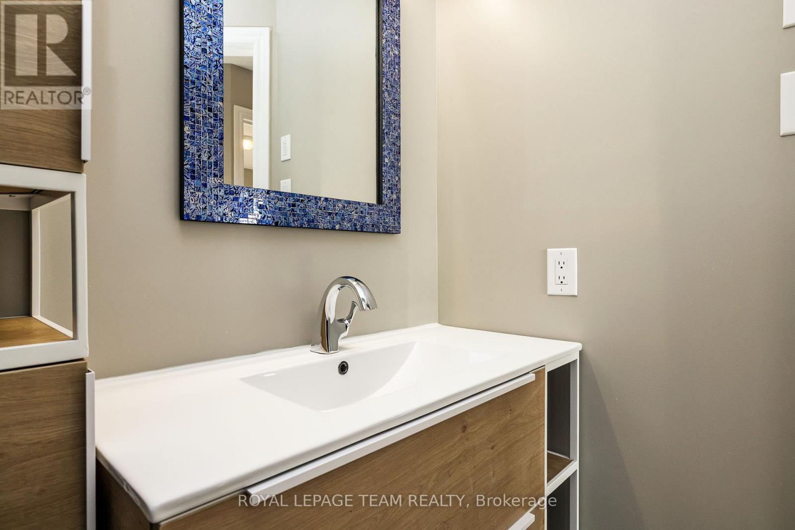 542 Remnor Avenue, Ottawa, Ontario  K2T 0A5 - Photo 26 - X12871536