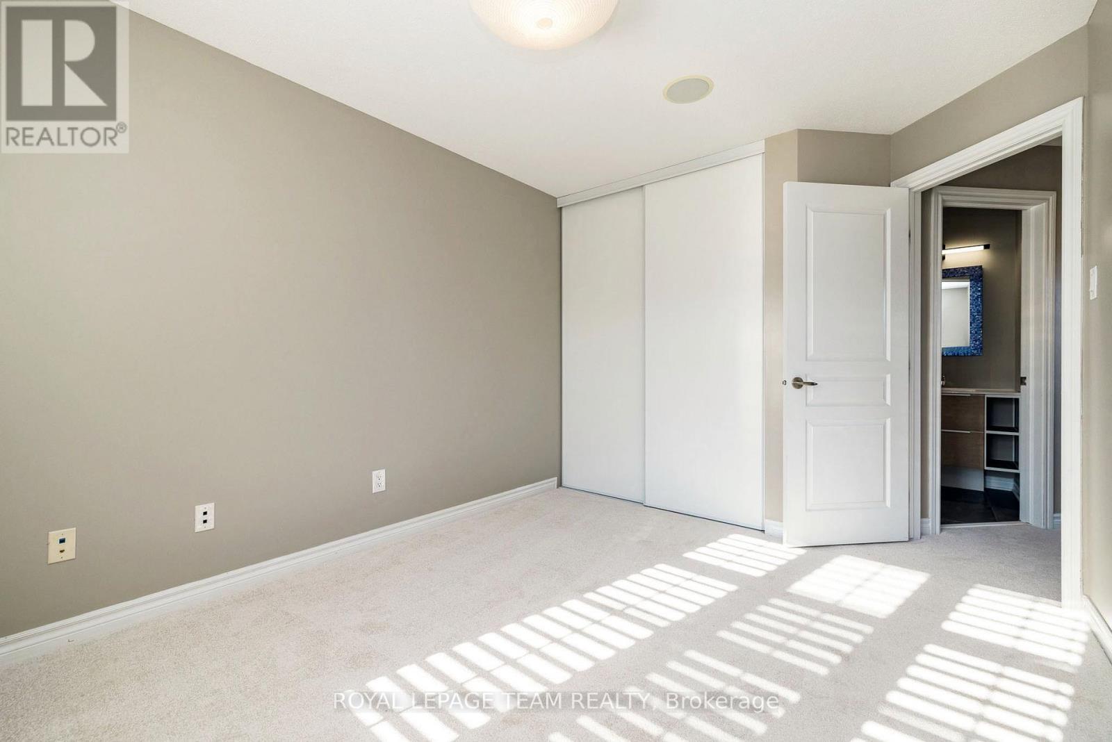 542 Remnor Avenue, Ottawa, Ontario  K2T 0A5 - Photo 29 - X12871536