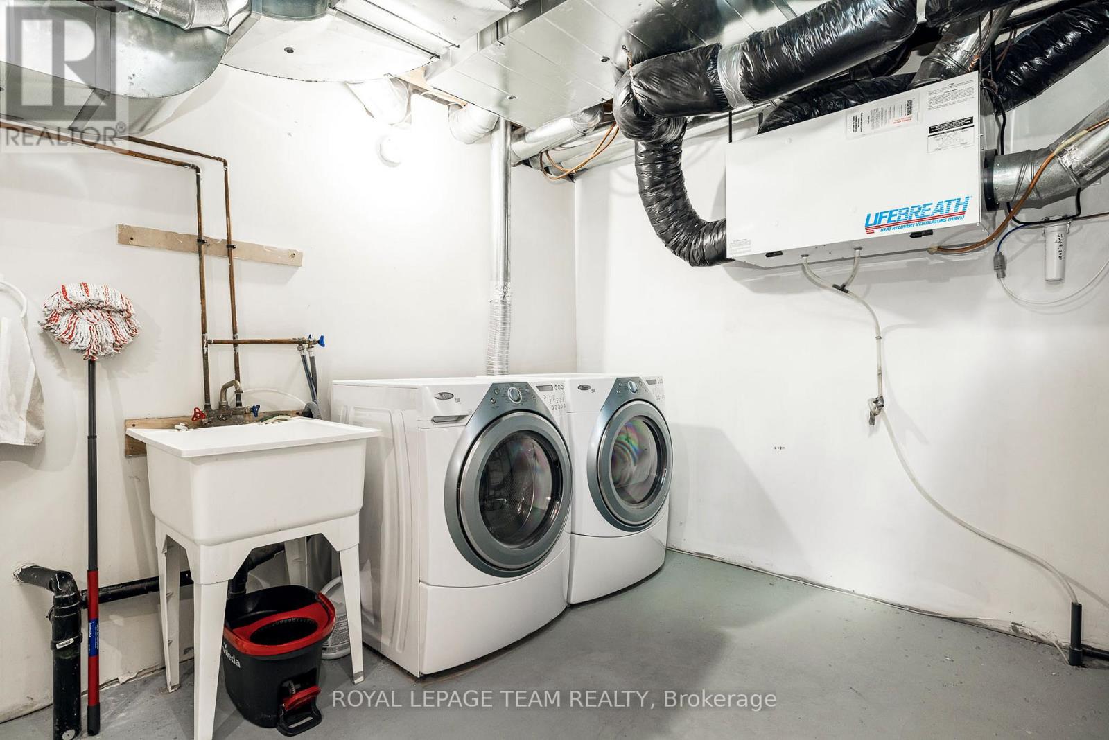 542 Remnor Avenue, Ottawa, Ontario  K2T 0A5 - Photo 34 - X12871536