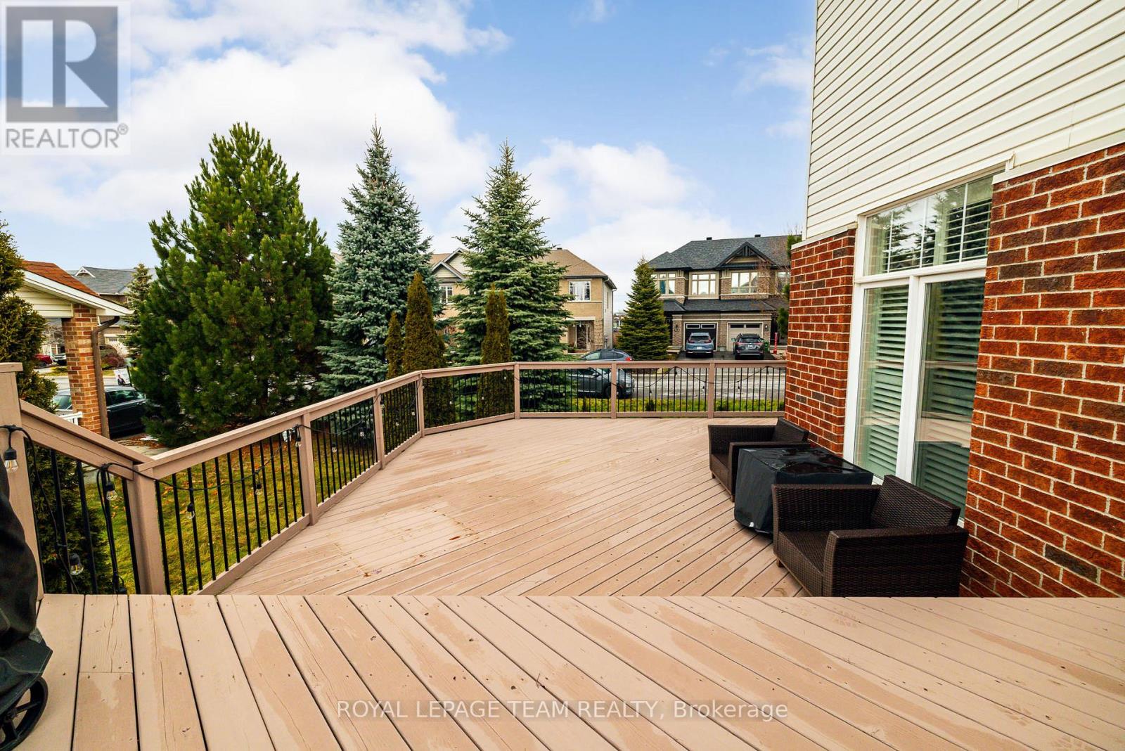 542 Remnor Avenue, Ottawa, Ontario  K2T 0A5 - Photo 45 - X12871536