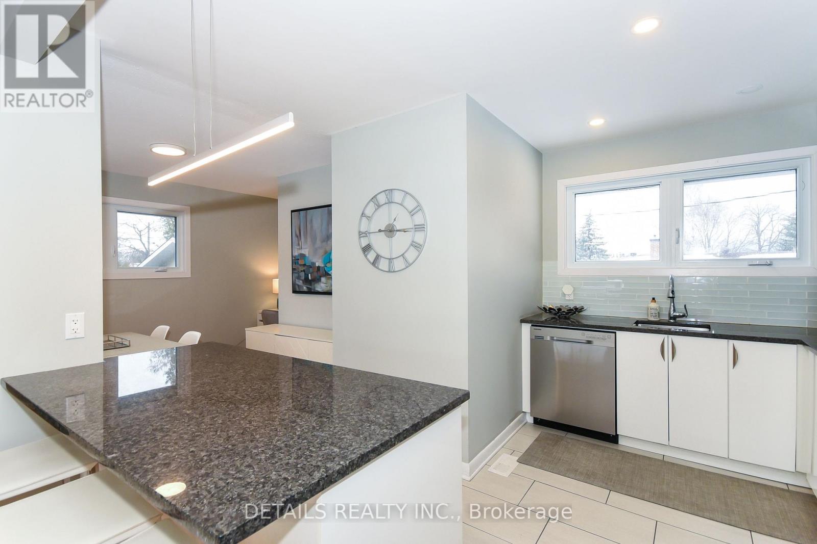 A - 2151 Lambeth Walk, Ottawa, Ontario  K2C 1E9 - Photo 12 - X12871622