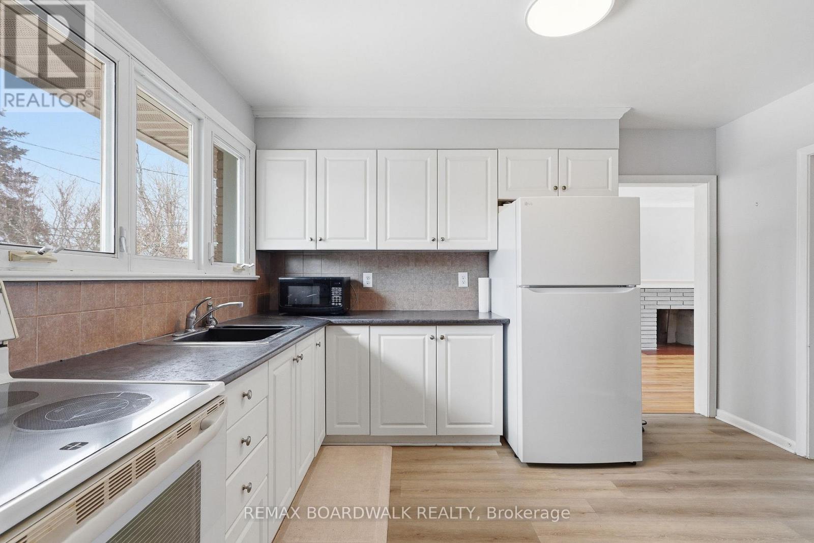 1106 Checkers Road, Ottawa, Ontario  K2C 2S4 - Photo 14 - X12871664