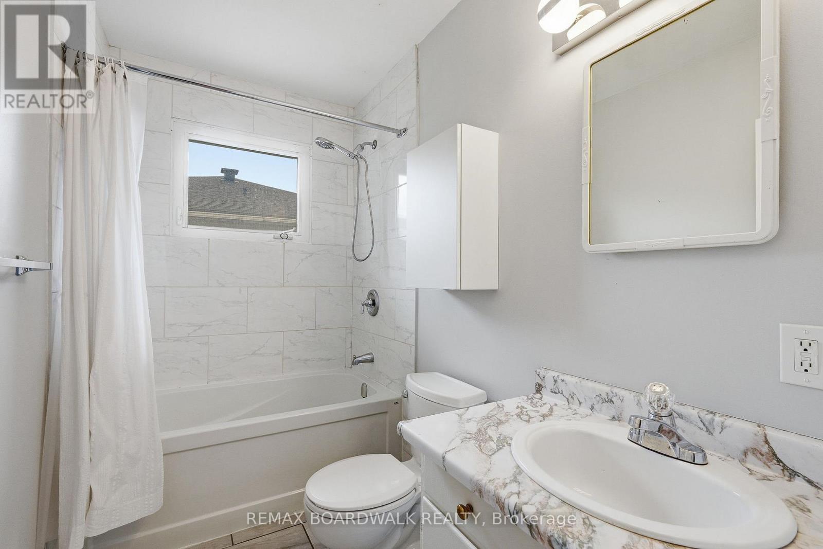 1106 Checkers Road, Ottawa, Ontario  K2C 2S4 - Photo 18 - X12871664