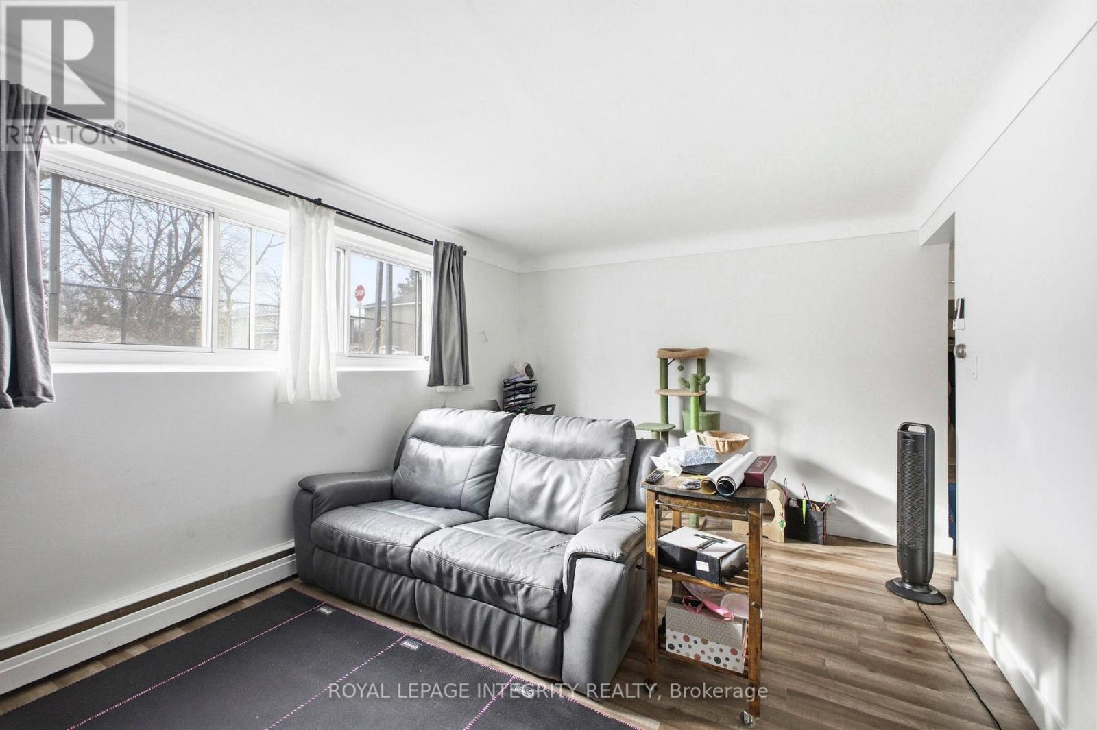 A - 1219 Dorchester Avenue, Ottawa, Ontario  K1Z 8E3 - Photo 9 - X12871704